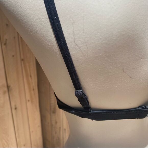 TRIANGL FARRAH - HOTEL CALIFORNIA bikini top Crochet + Neoprene Navy Blue SZ M - Picture 7 of 11